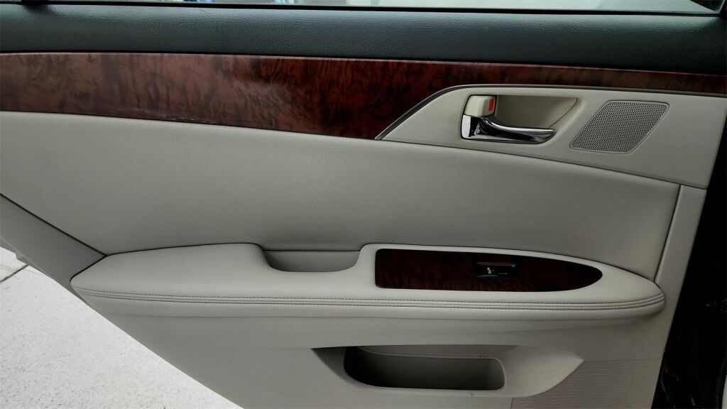 2011 Toyota Avalon Base Laurel MD