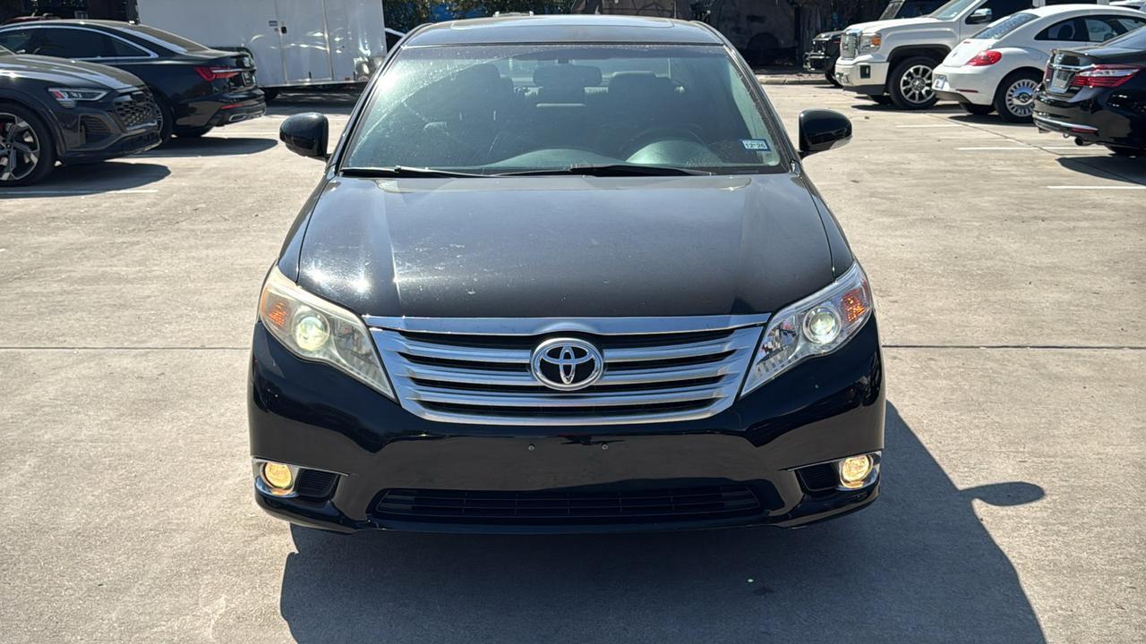 2011 Toyota Avalon LIMI