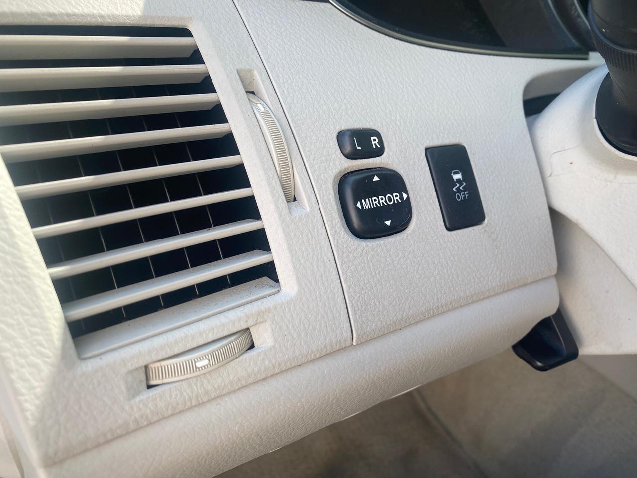 2011 Toyota Avalon LOW MILES 75,626 40 SERVICES Pompano Beach FL