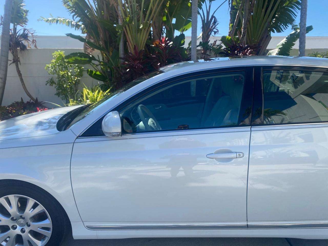 2011 Toyota Avalon LOW MILES 75,626 40 SERVICES Pompano Beach FL