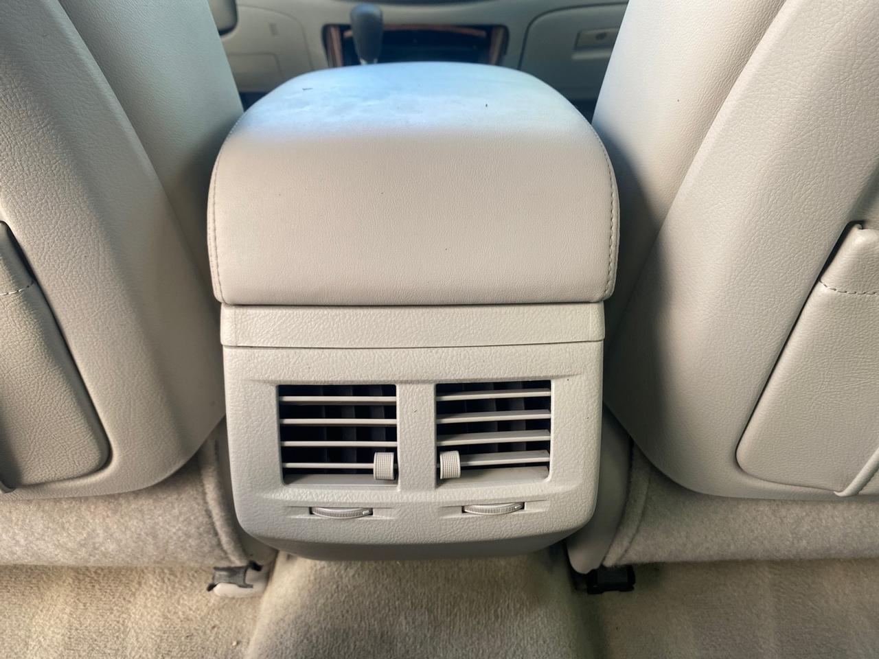 2011 Toyota Avalon LOW MILES 75,626 40 SERVICES Pompano Beach FL