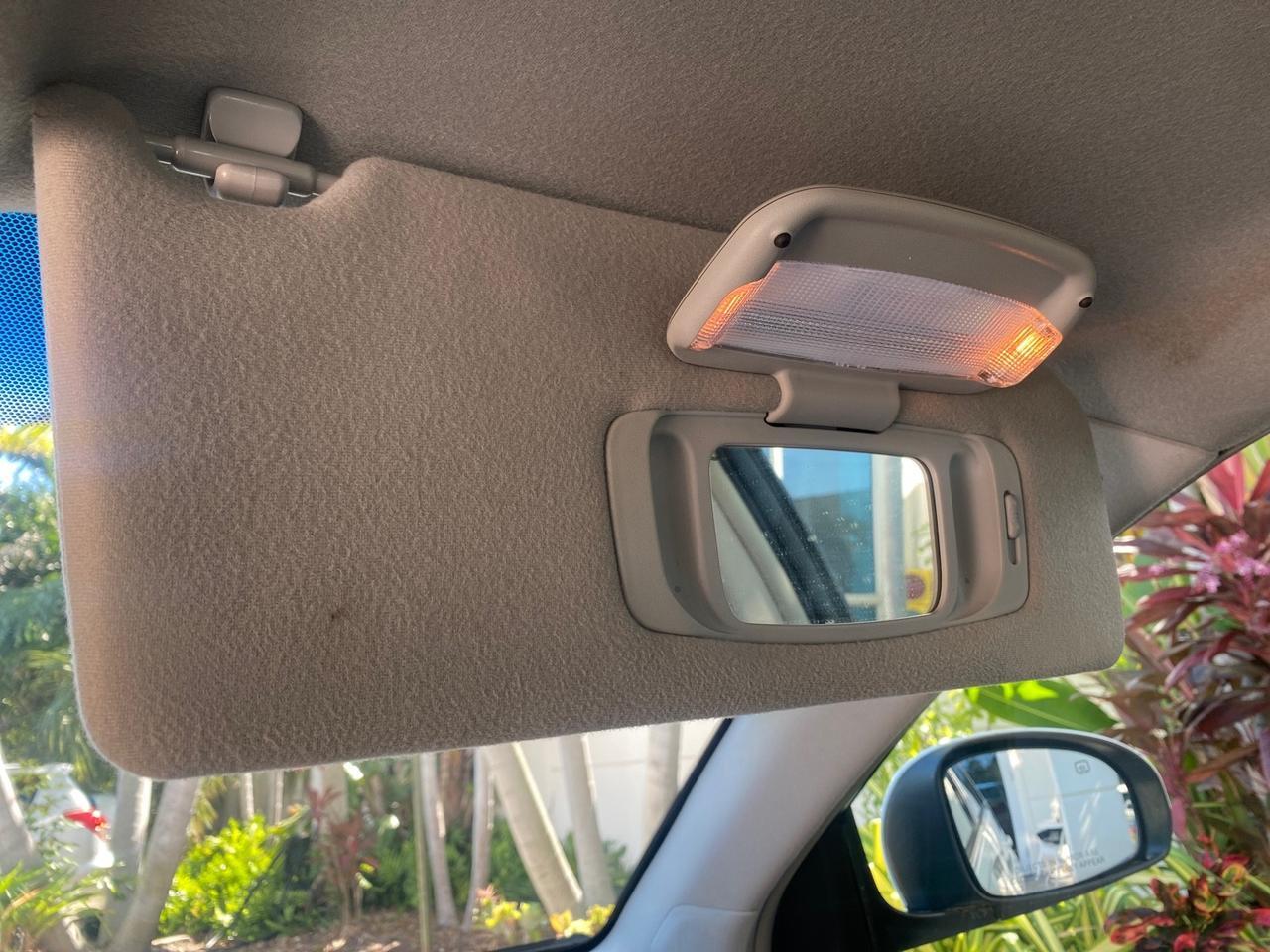 2011 Toyota Avalon LOW MILES 75,626 40 SERVICES Pompano Beach FL