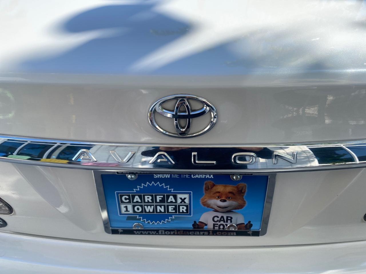 2011 Toyota Avalon LOW MILES 75,626 40 SERVICES Pompano Beach FL