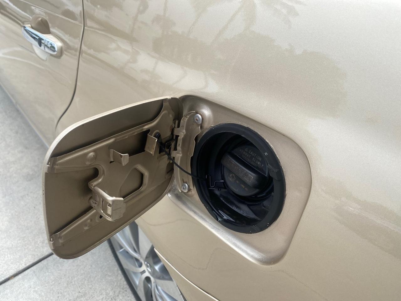 2011 Toyota Avalon Limited LEATHER LOADED SUNROOF Pompano Beach FL