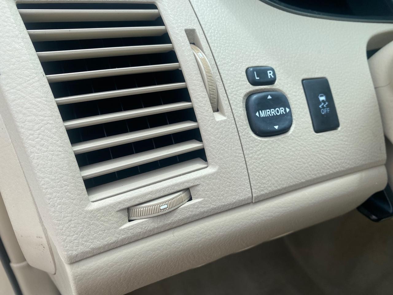 2011 Toyota Avalon Limited LEATHER LOADED SUNROOF Pompano Beach FL