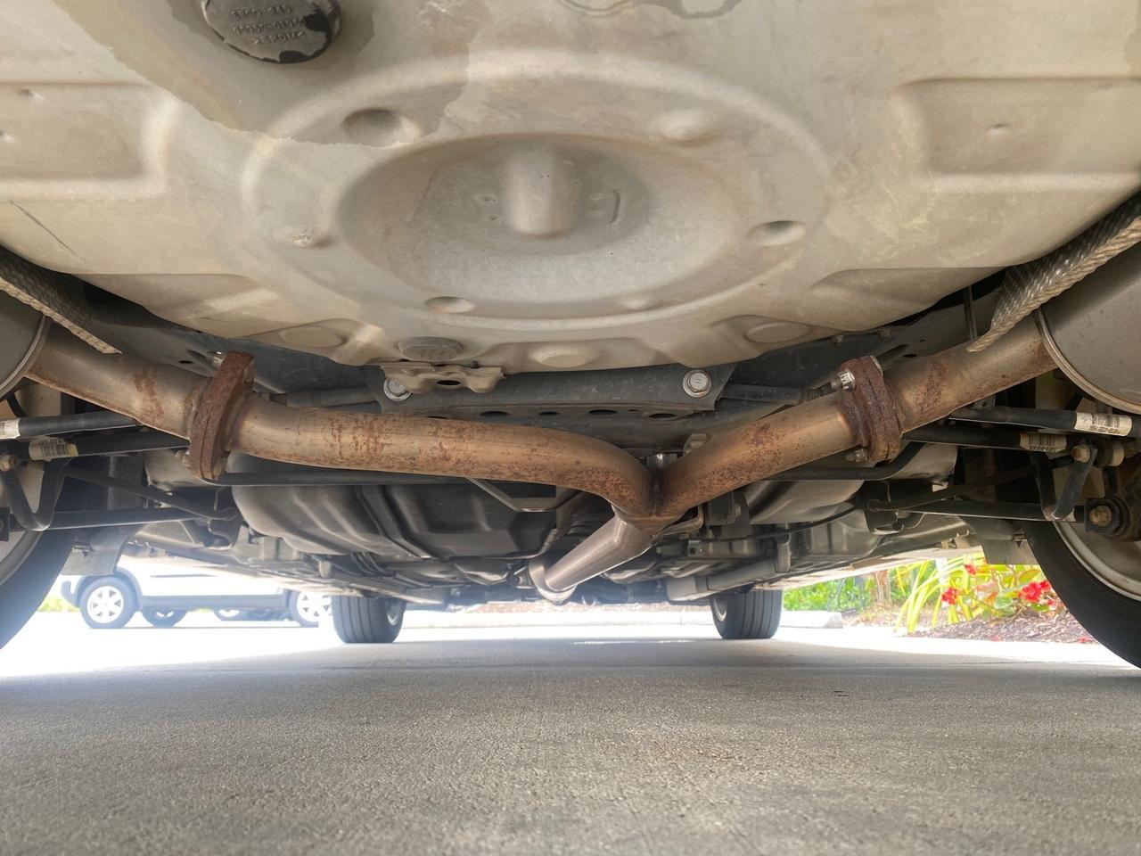 2011 Toyota Avalon Limited LEATHER LOADED SUNROOF Pompano Beach FL