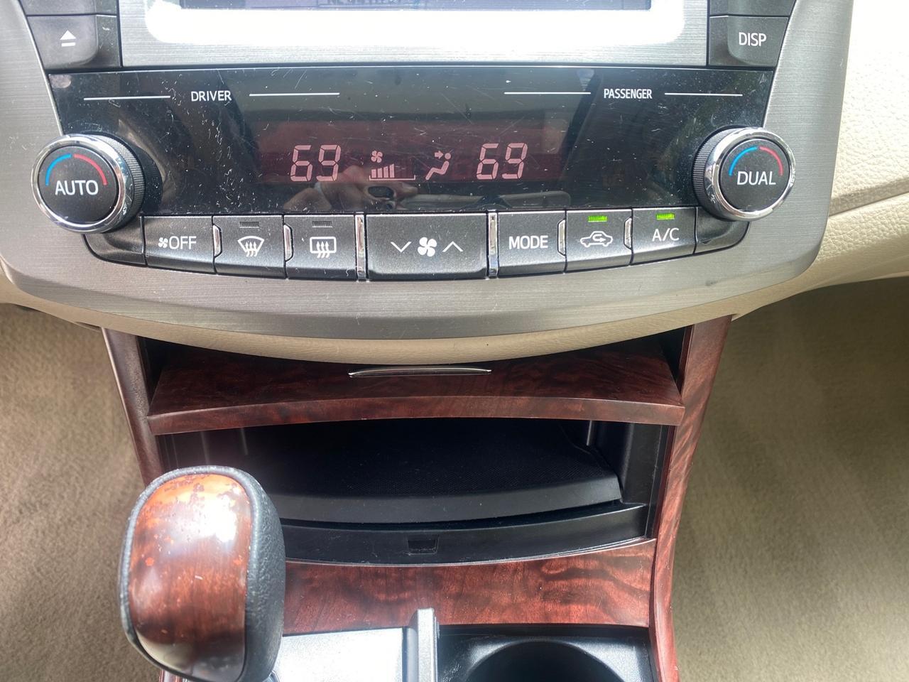 2011 Toyota Avalon Limited LEATHER LOADED SUNROOF Pompano Beach FL