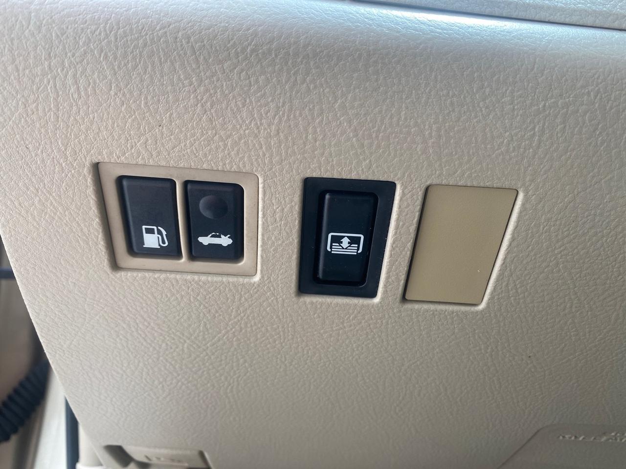 2011 Toyota Avalon Limited LEATHER LOADED SUNROOF Pompano Beach FL