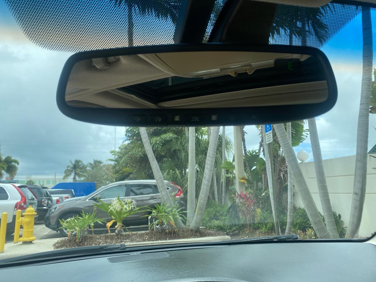 2011 Toyota Avalon Limited LEATHER LOADED SUNROOF Pompano Beach FL