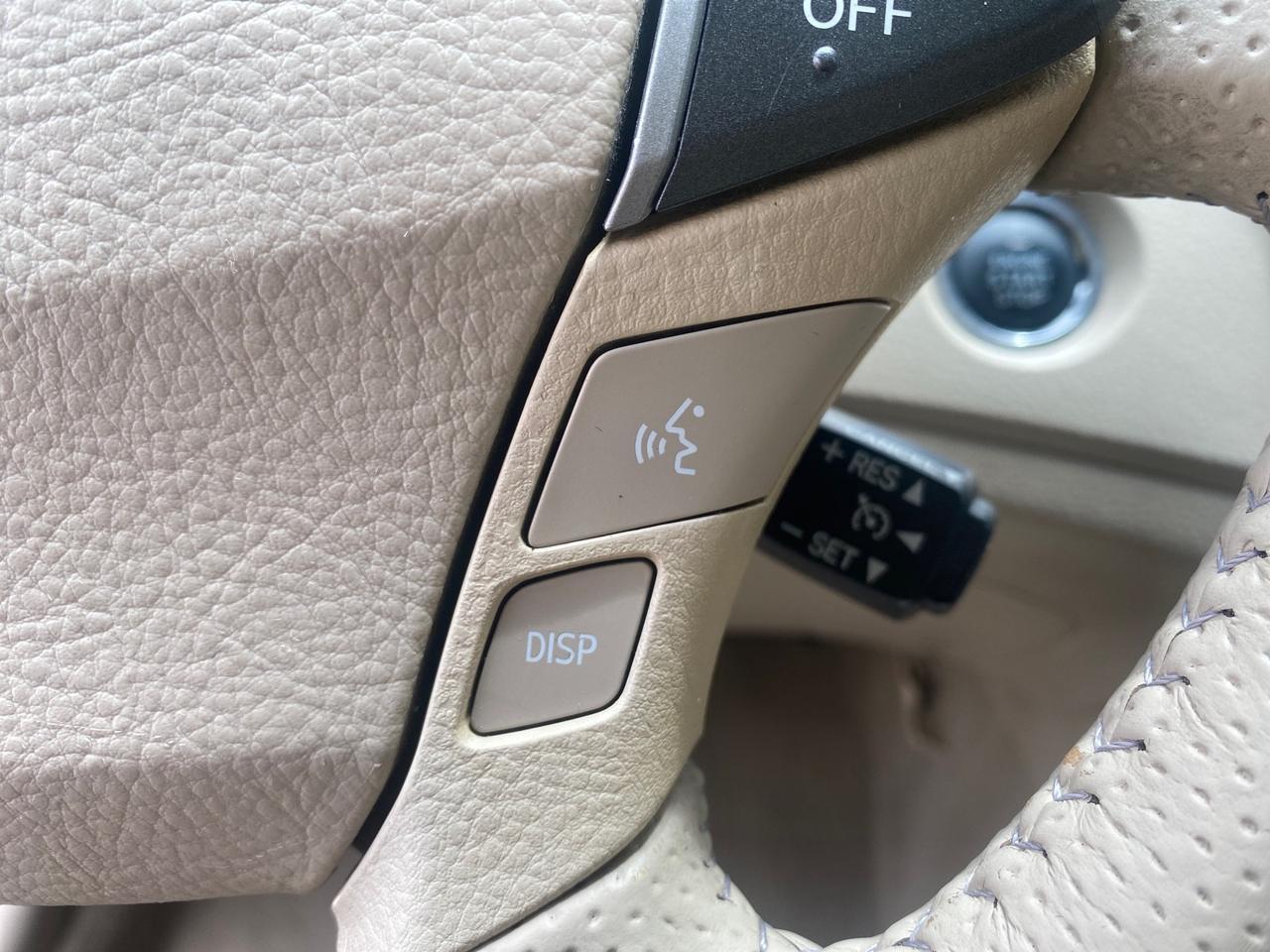 2011 Toyota Avalon Limited LEATHER LOADED SUNROOF Pompano Beach FL