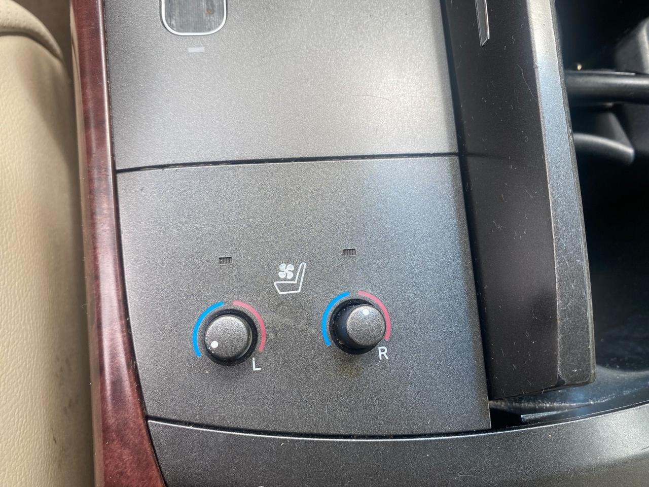 2011 Toyota Avalon Limited LEATHER LOADED SUNROOF Pompano Beach FL