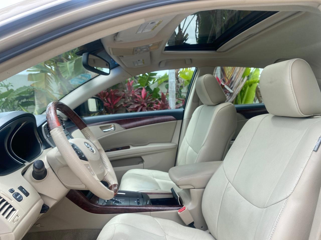 2011 Toyota Avalon Limited LEATHER LOADED SUNROOF Pompano Beach FL