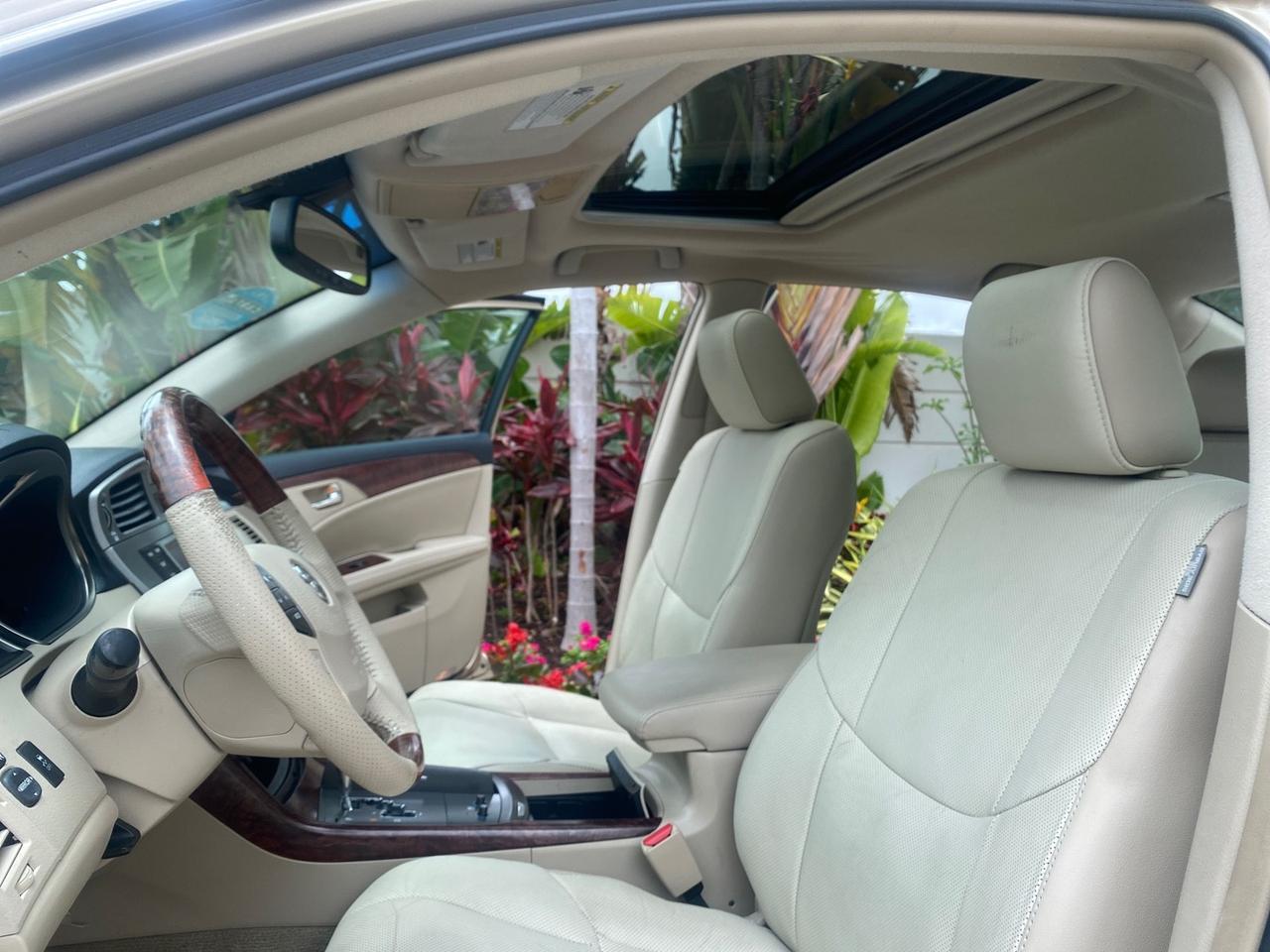 2011 Toyota Avalon Limited LEATHER LOADED SUNROOF Pompano Beach FL