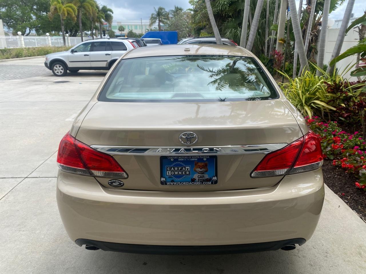 2011 Toyota Avalon Limited LEATHER LOADED SUNROOF Pompano Beach FL