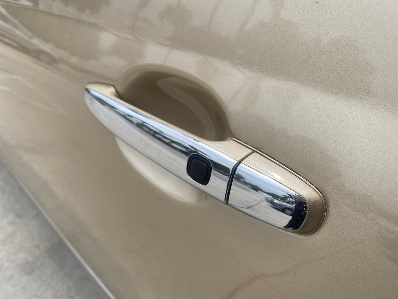 2011 Toyota Avalon Limited LEATHER LOADED SUNROOF Pompano Beach FL