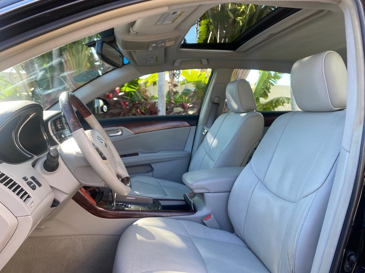 2011 Toyota Avalon Limited LOW MILES 80,879 Pompano Beach FL