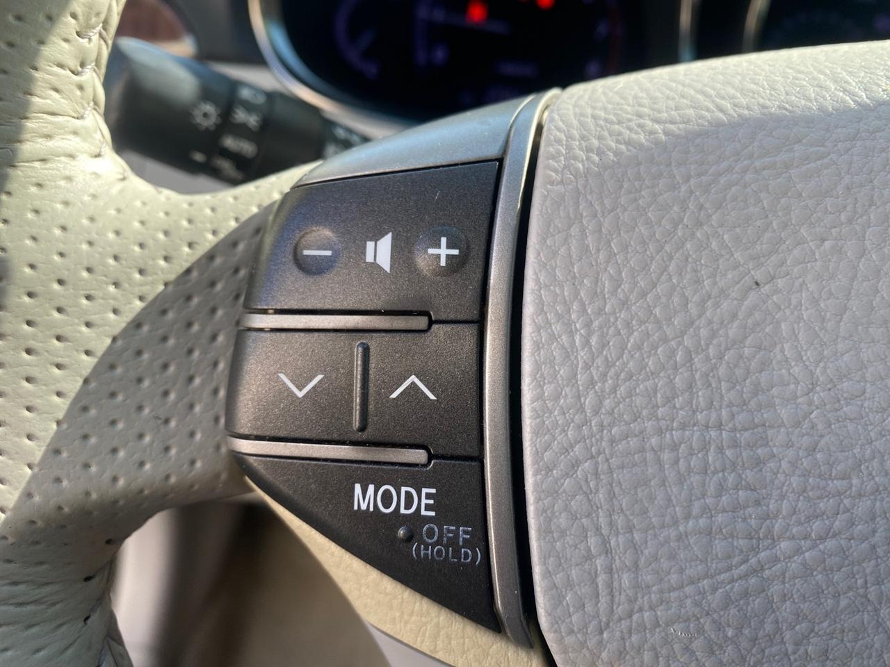 2011 Toyota Avalon Limited LOW MILES 80,879 Pompano Beach FL