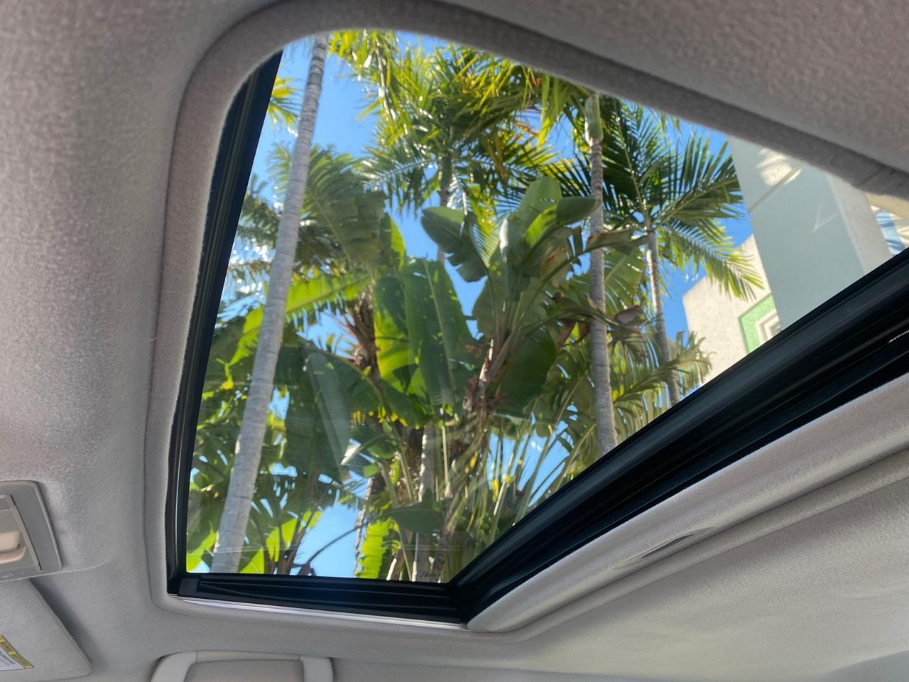 2011 Toyota Avalon Limited LOW MILES 80,879 Pompano Beach FL