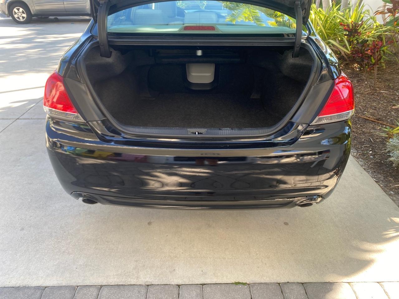 2011 Toyota Avalon Limited LOW MILES 80,879 Pompano Beach FL