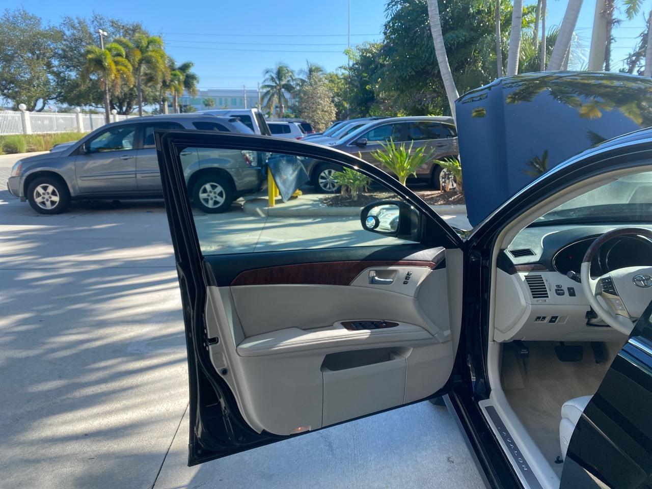 2011 Toyota Avalon Limited LOW MILES 80,879 Pompano Beach FL