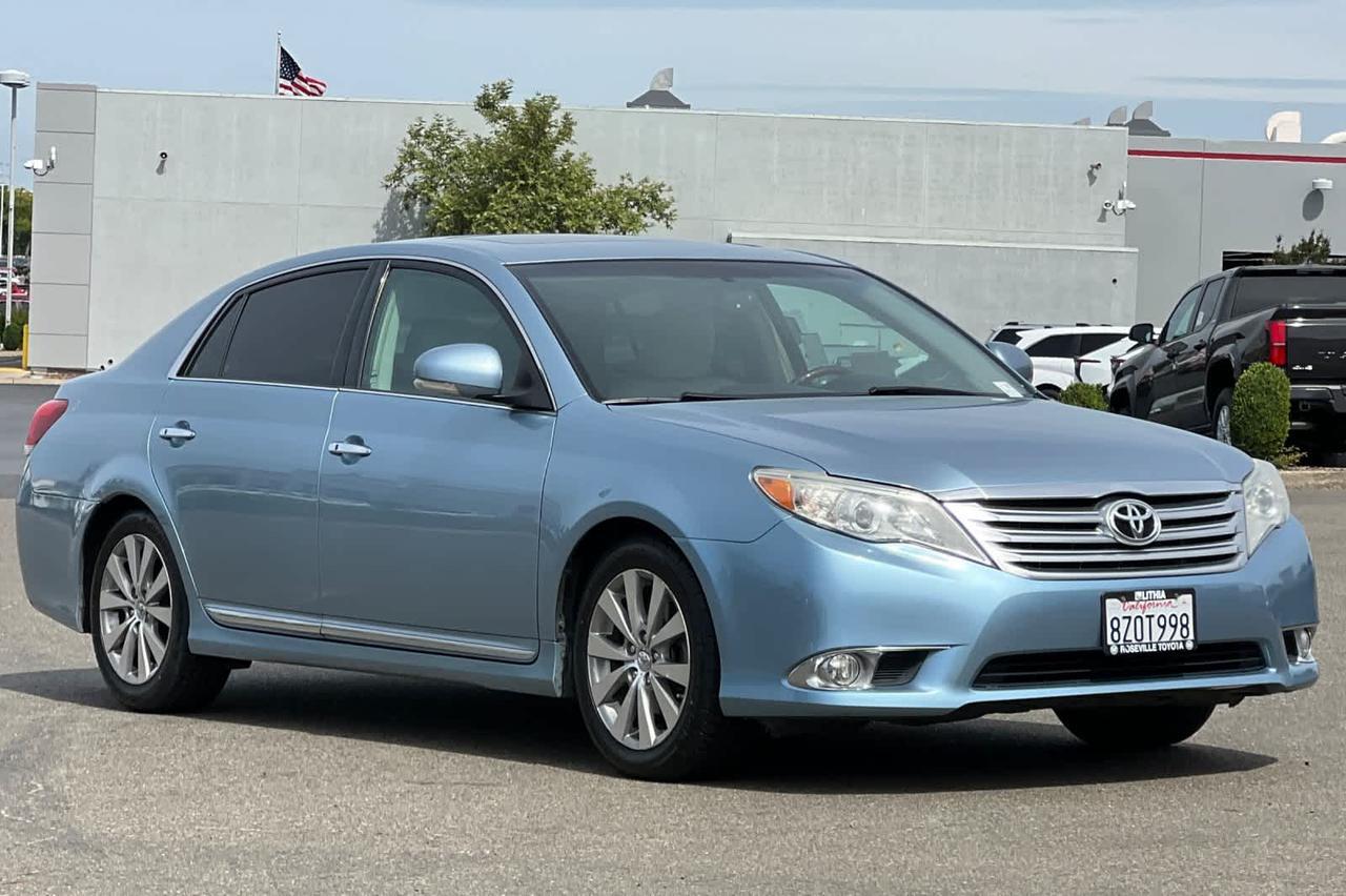 2011 Toyota Avalon Limited Roseville CA
