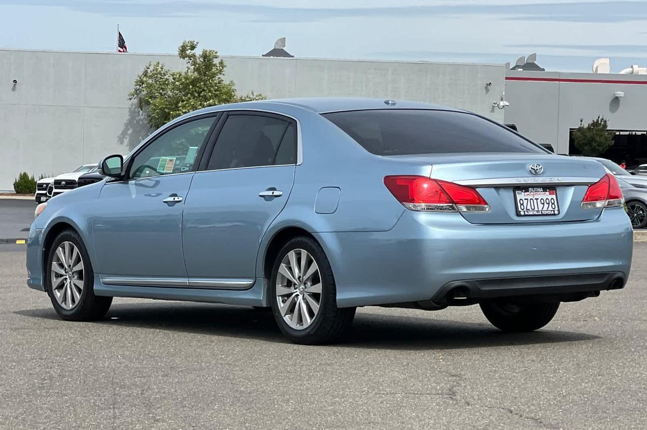 2011 Toyota Avalon Limited Roseville CA