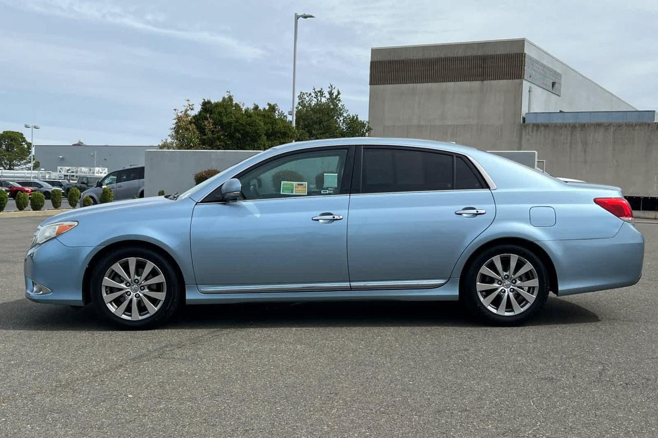 2011 Toyota Avalon Limited Roseville CA