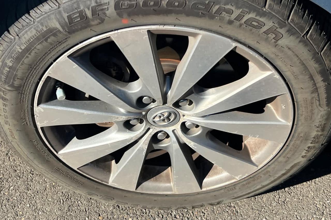 2011 Toyota Avalon Limited Roseville CA
