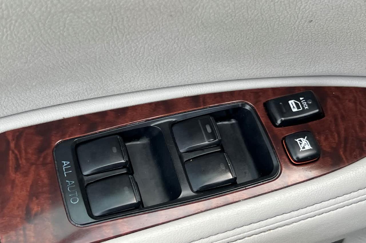 2011 Toyota Avalon Limited Roseville CA