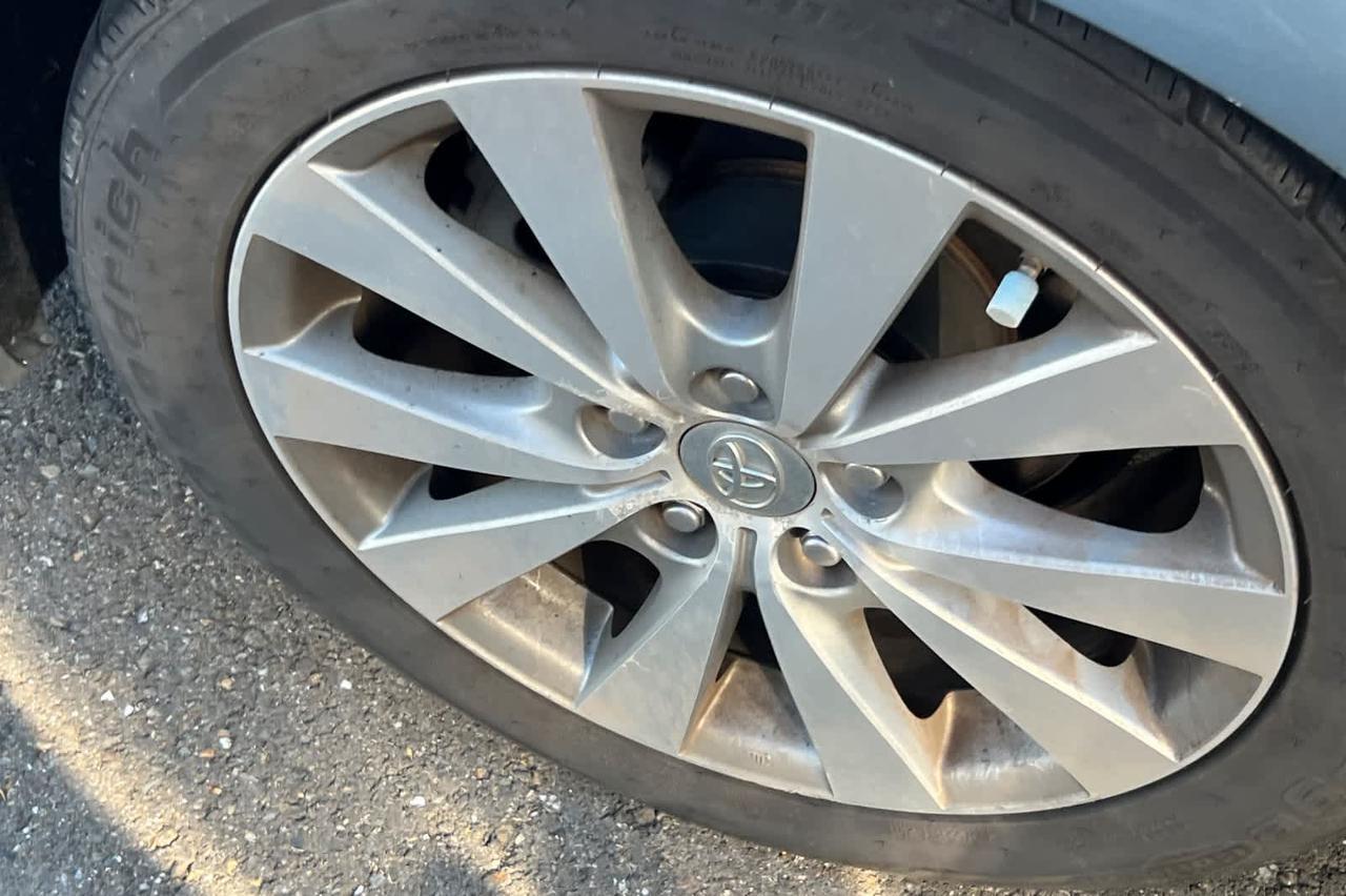 2011 Toyota Avalon Limited Roseville CA