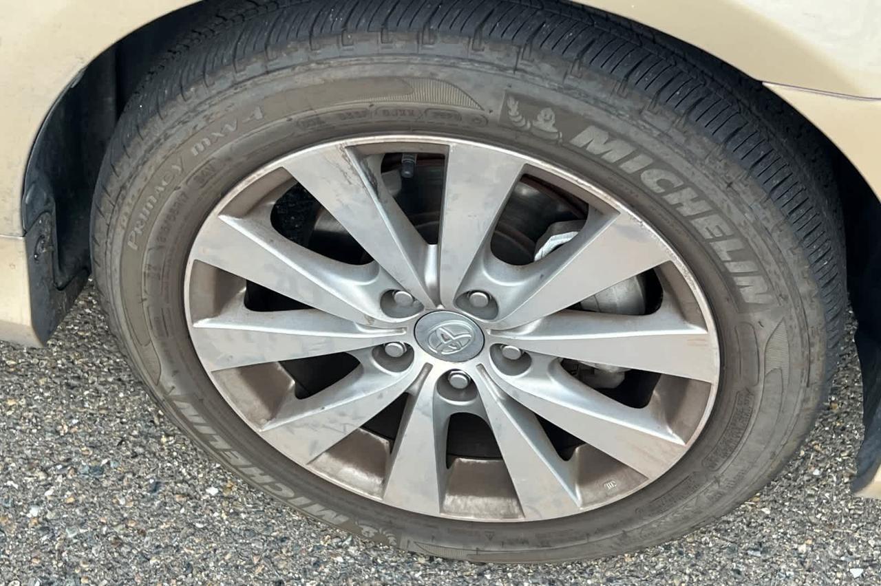 2011 Toyota Avalon Limited Roseville CA
