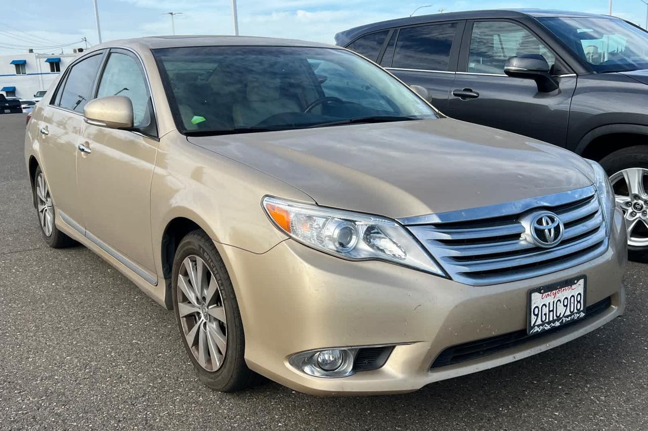 2011 Toyota Avalon Limited Roseville CA