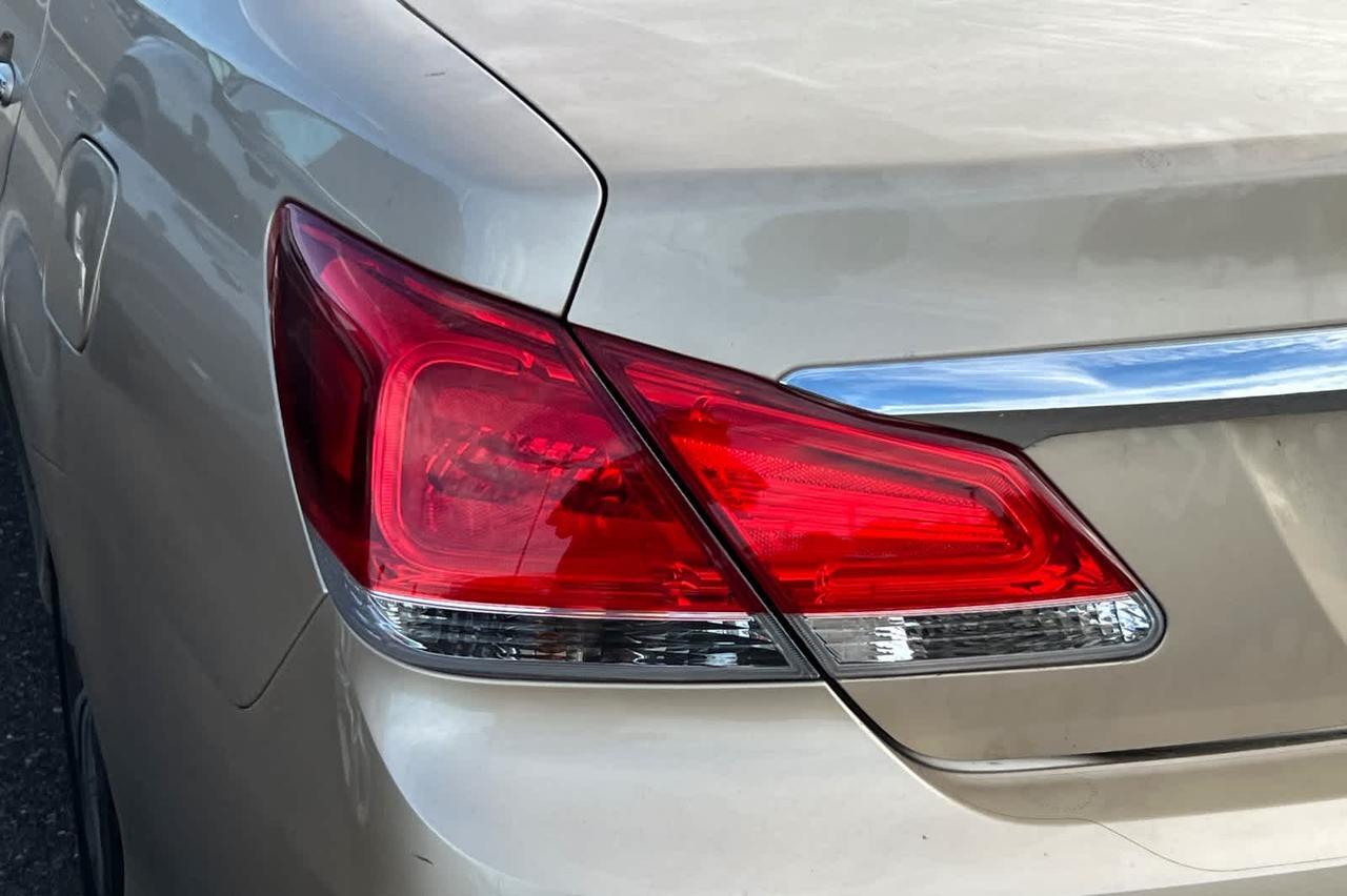 2011 Toyota Avalon Limited Roseville CA