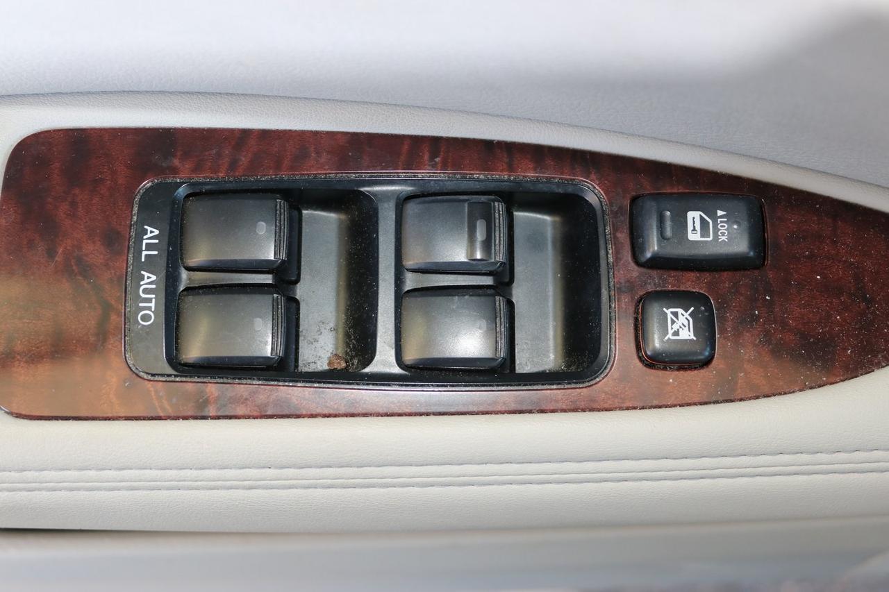 2011 Toyota Avalon Limited Fredericksburg VA