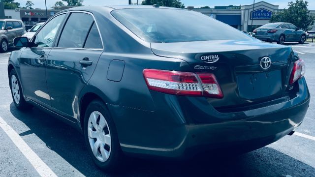 2011 Toyota Camry - SAR LE