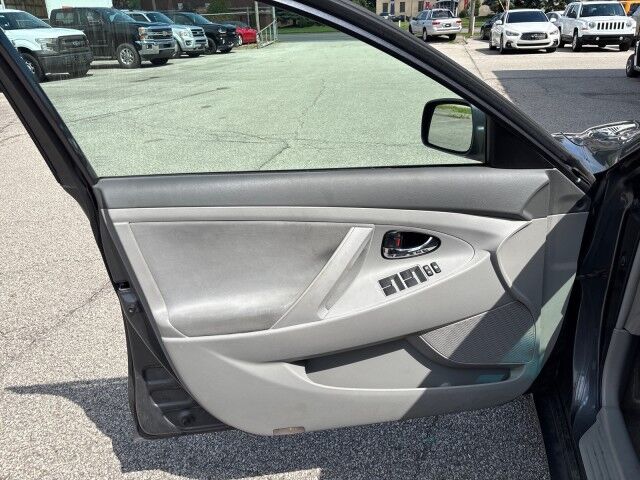 2011 Toyota Camry Cleveland OH