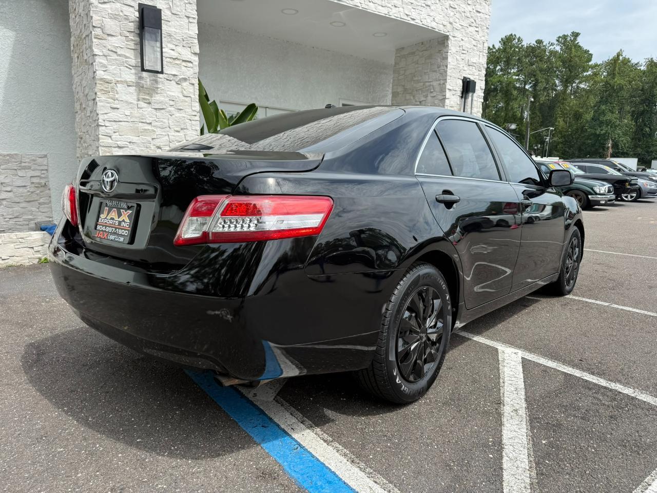 2011 Toyota Camry 4dr Sdn I4 Man LE (Natl) Jacksonville FL