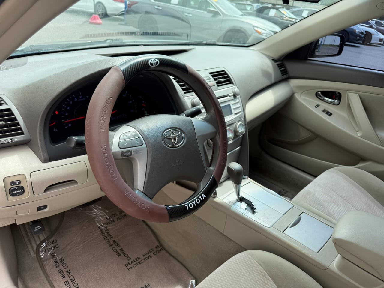 2011 Toyota Camry 4dr Sdn I4 Man LE (Natl) Jacksonville FL