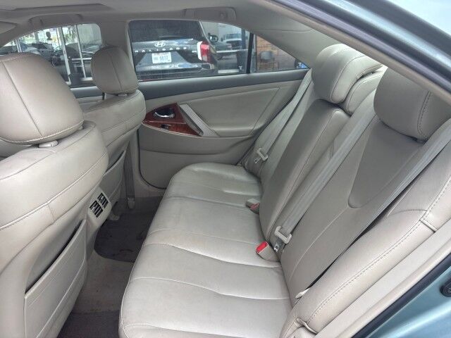 2011 Toyota Camry LE Cleveland OH