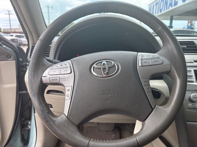 2011 Toyota Camry LE Cleveland OH
