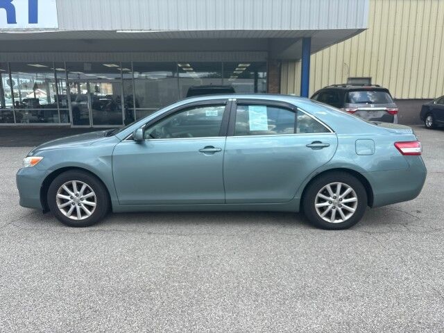 2011 Toyota Camry LE Cleveland OH