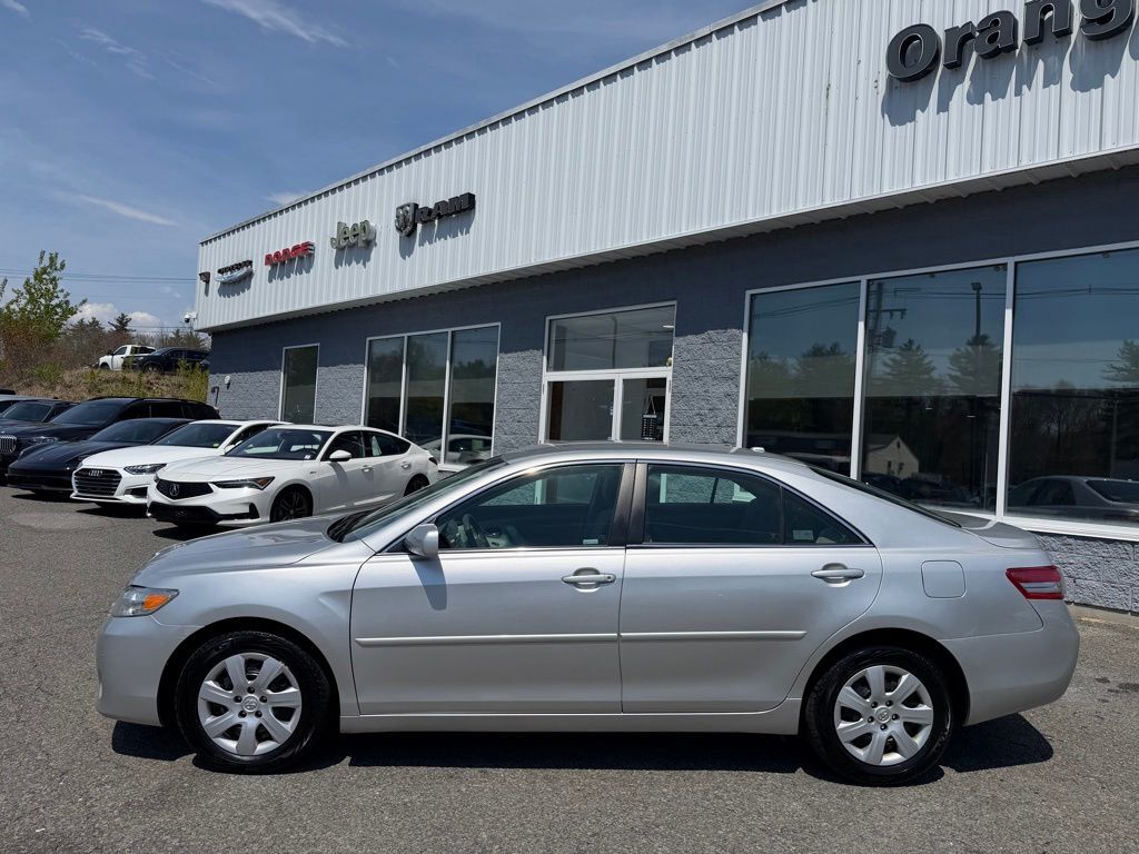 2011 Toyota Camry LE