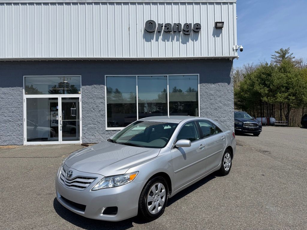 2011 Toyota Camry LE