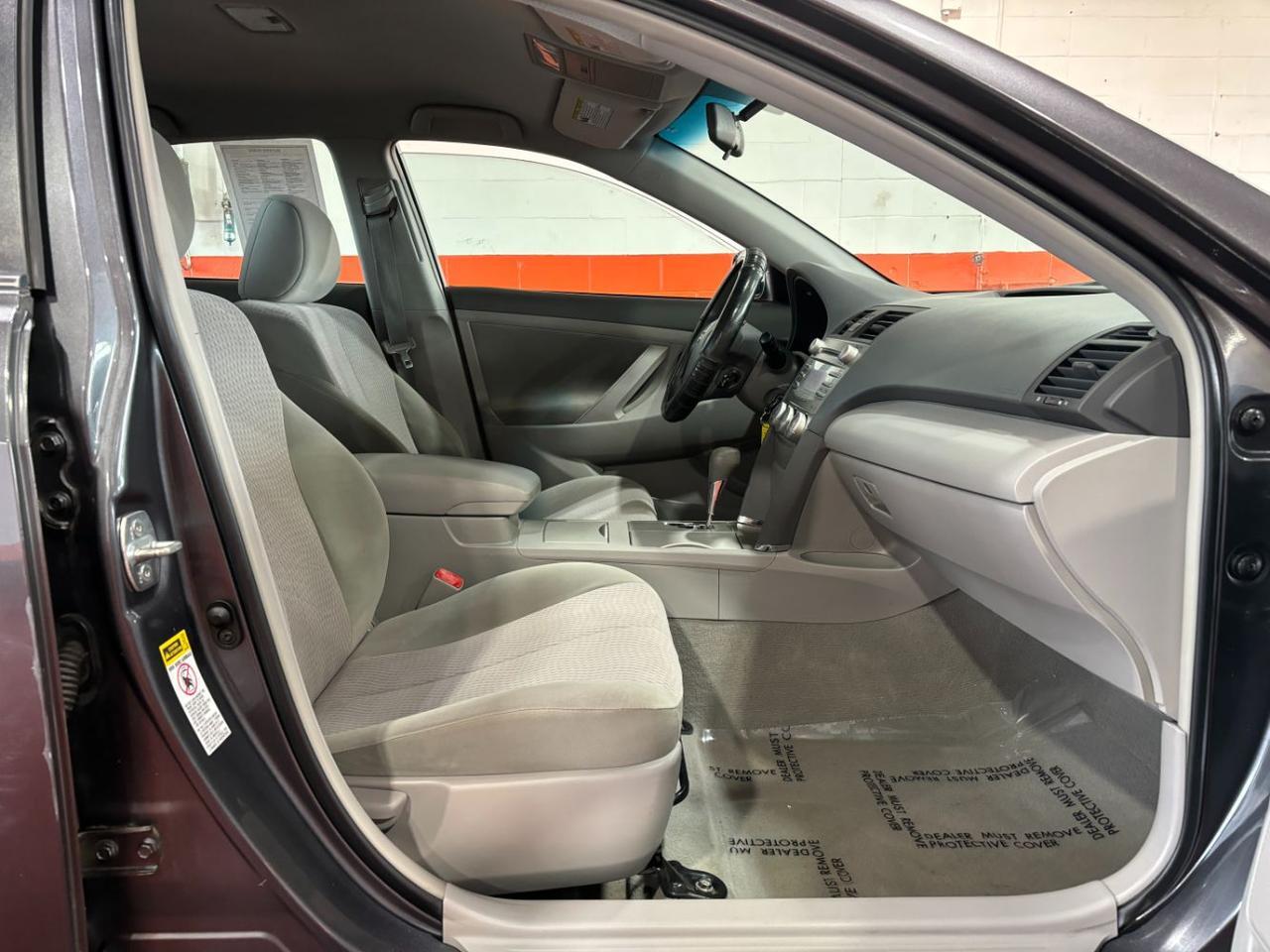 2011 Toyota Camry LE Franklin OH