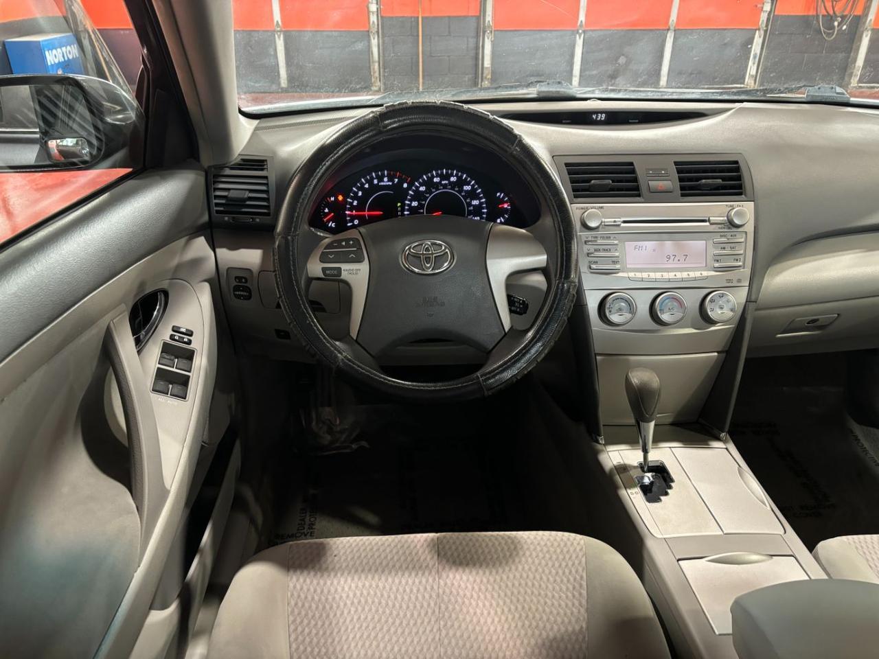 2011 Toyota Camry LE Franklin OH