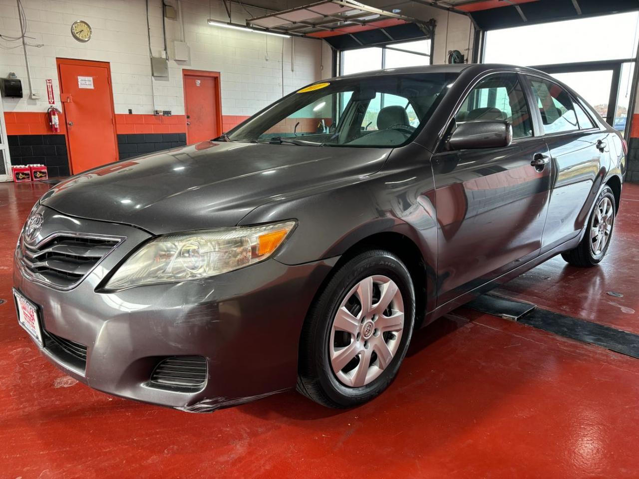 2011 Toyota Camry LE Franklin OH