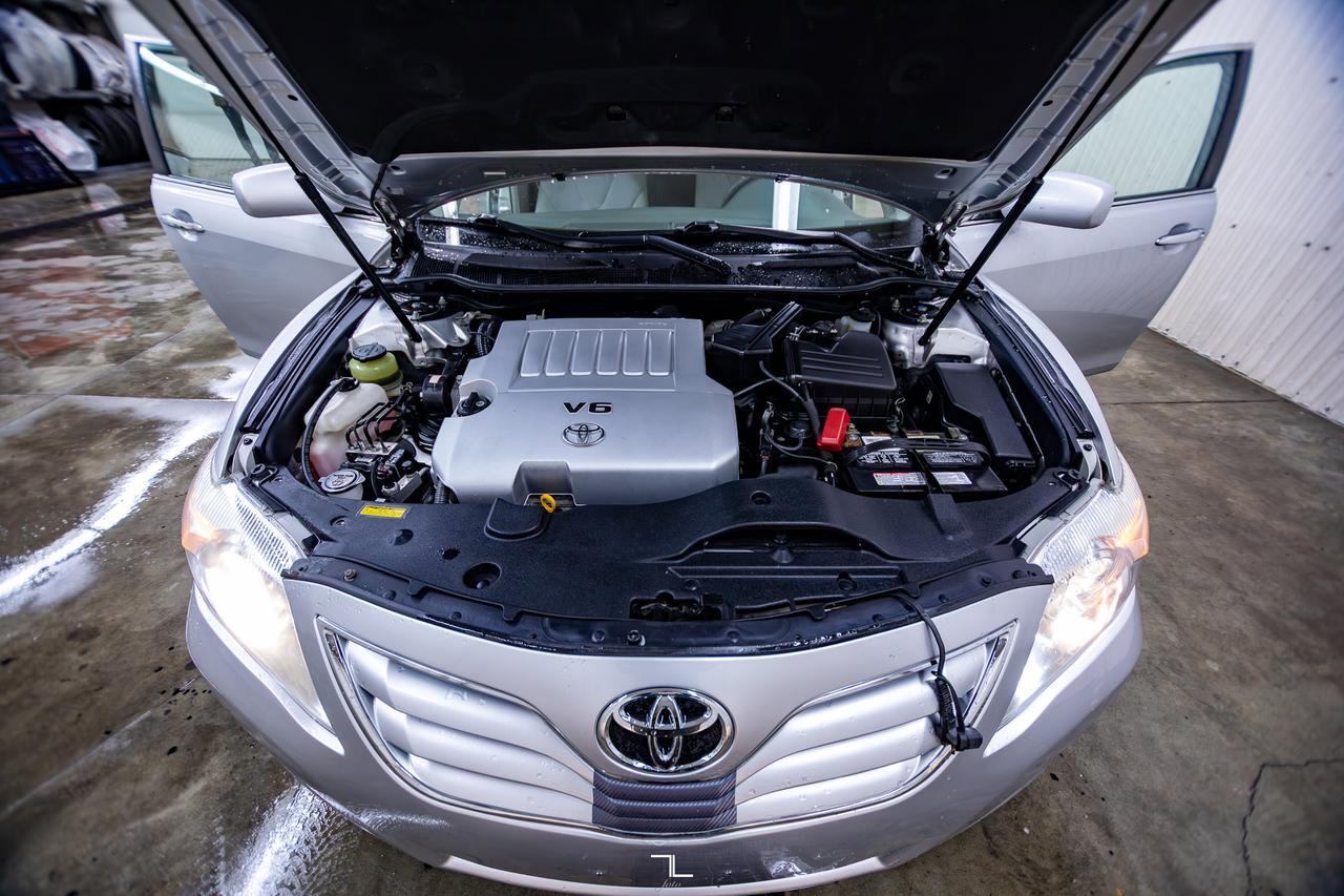 2011 Toyota Camry LE Red Deer AB