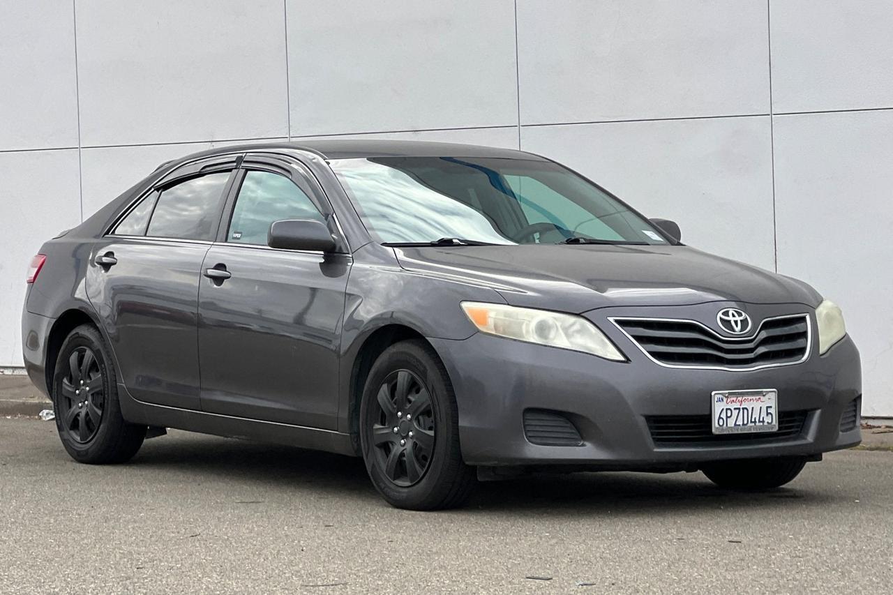 2011 Toyota Camry LE Roseville CA