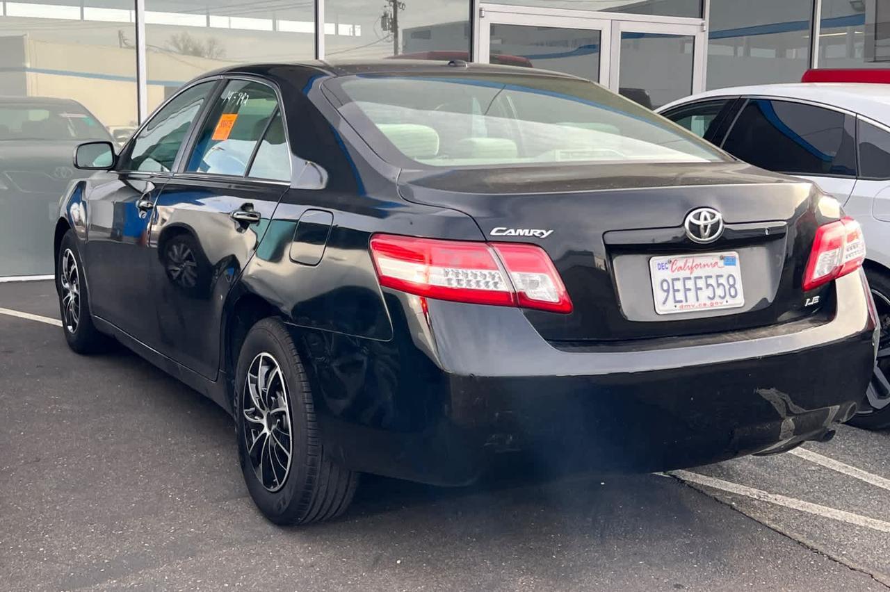 2011 Toyota Camry LE Roseville CA