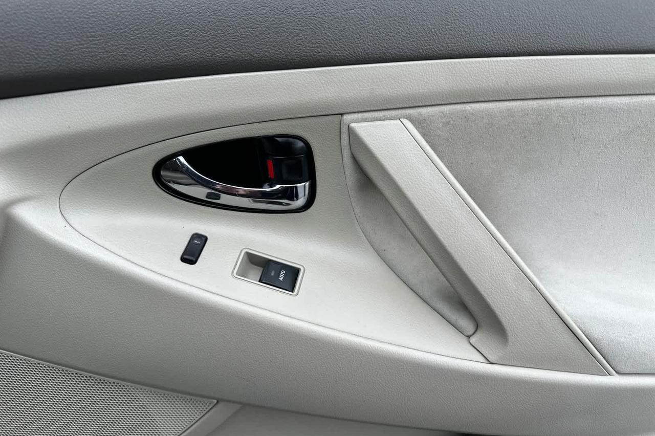 2011 Toyota Camry LE Roseville CA